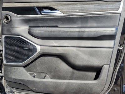 2022 Jeep Wagoneer Series III