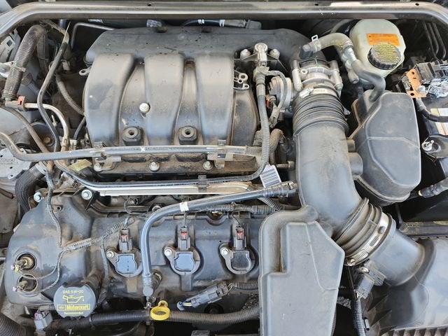 2013 Ford Taurus SE