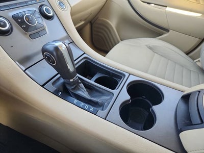 2013 Ford Taurus SE