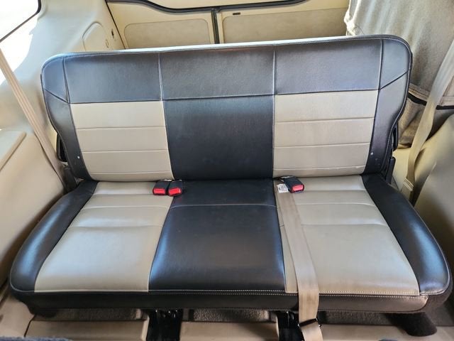 2005 Ford Excursion Eddie Bauer