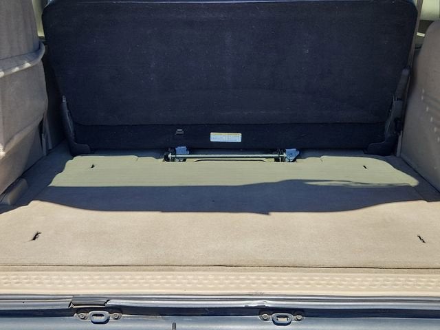 2005 Ford Excursion Eddie Bauer