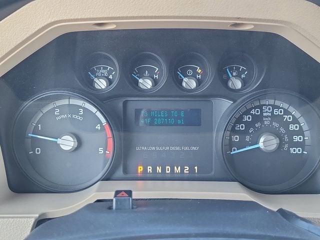 2011 Ford Super Duty F-250 SRW XL