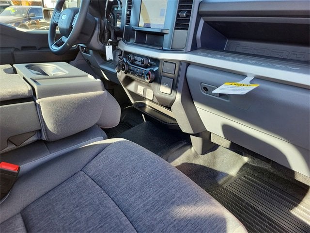 2025 Ford Super Duty F-250 SRW XL