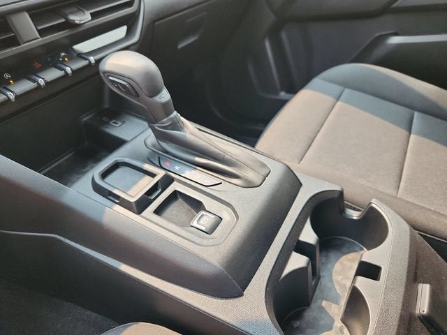 2024 Chevrolet Colorado WT