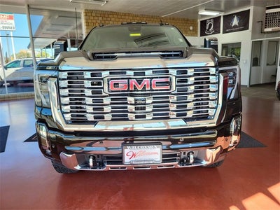 2025 GMC Sierra 2500 HD Denali