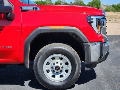 2024 GMC Sierra 2500 HD Pro