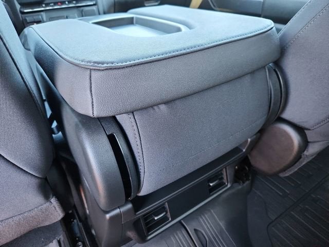 2024 GMC Sierra 2500 HD Pro