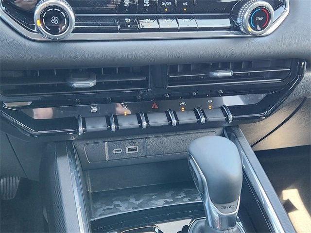 2025 GMC Canyon Elevation