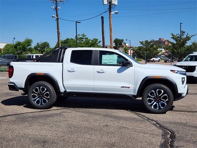2025 GMC Canyon AT4