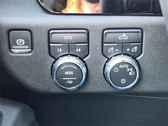 2025 GMC Sierra 1500 SLE