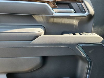 2025 GMC Sierra 1500 SLE