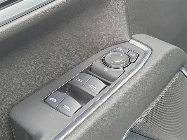 2025 GMC Sierra 1500 SLE