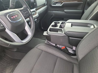 2025 GMC Sierra 1500 SLE