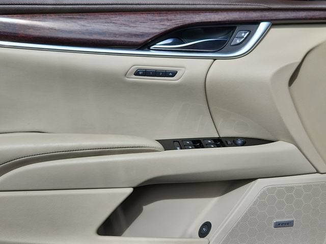 2013 Cadillac XTS Luxury