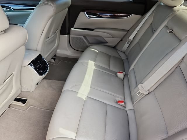 2013 Cadillac XTS Luxury