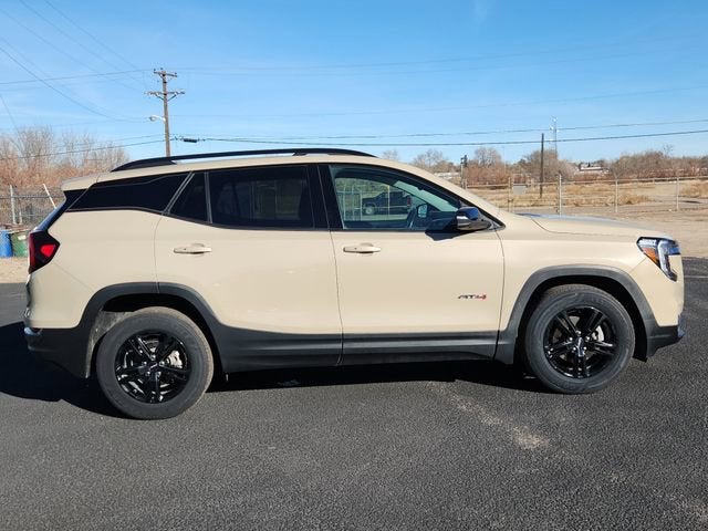 2022 GMC Terrain AT4