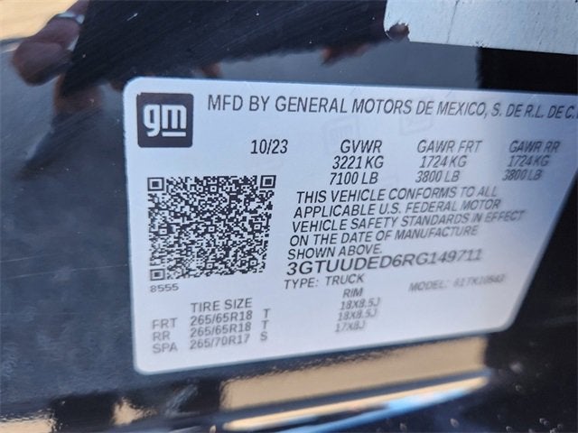 2024 GMC Sierra 1500 SLT