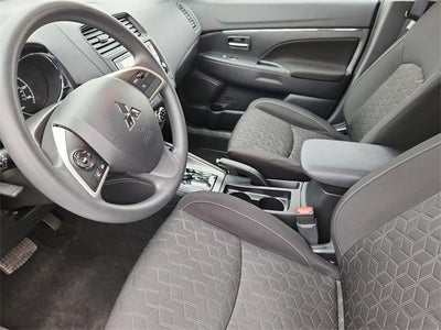 2025 Mitsubishi Outlander Sport S