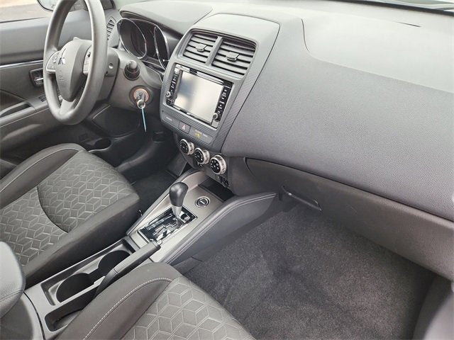 2025 Mitsubishi Outlander Sport S