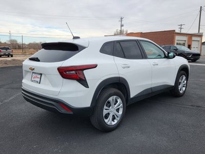 2025 Chevrolet Trax LS