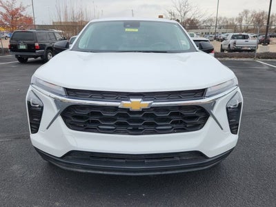 2025 Chevrolet Trax LS